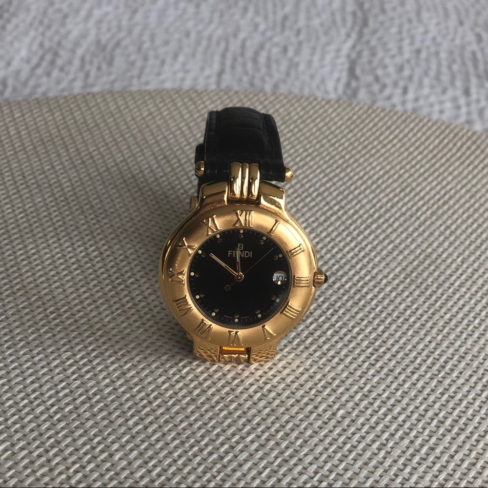 Vintage/Authentic Fendi Leather Gold Watch
